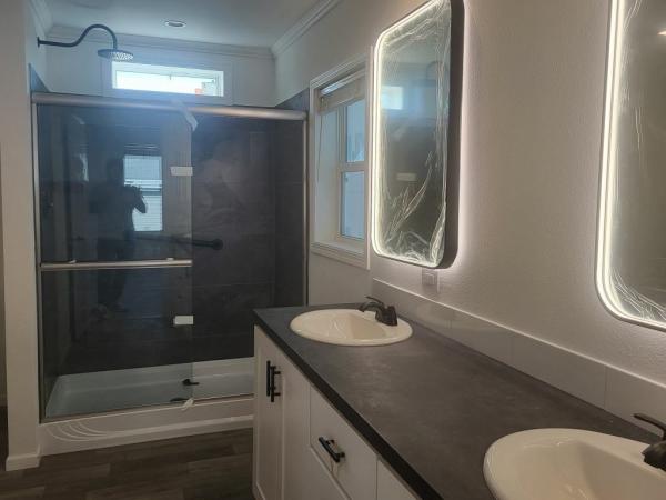 2025 Skyline - Lancaster Cambridge Mobile Home