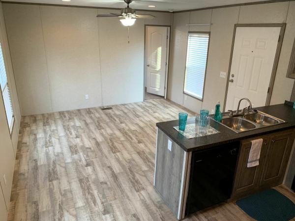 2016 Clayton Homes Inc Xtreme Mobile Home