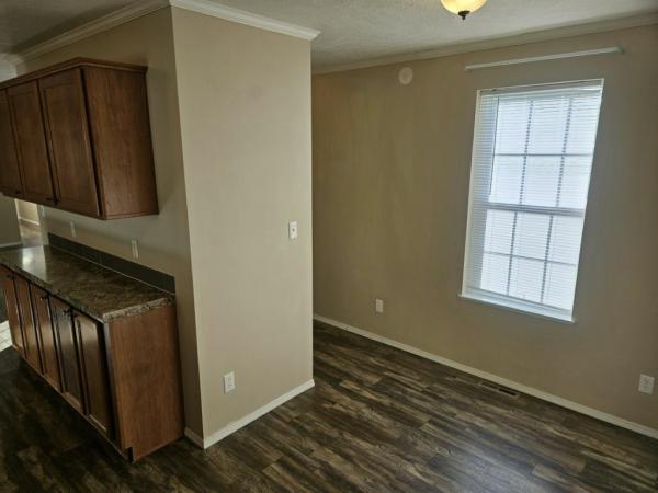 2017 Manufactured Housing Enterprise Mansion 4070 Manufactured Home