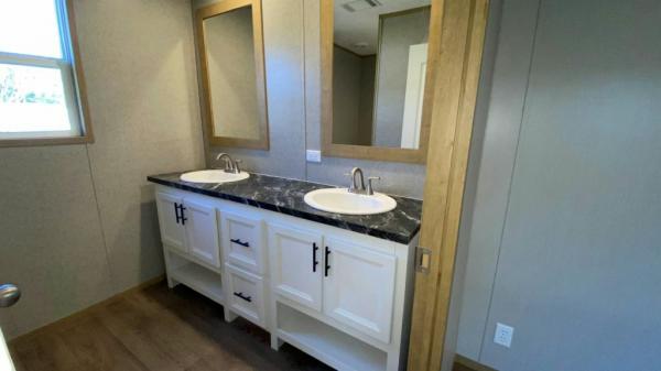 2022 CMH Manufacturing MARINER Manufactured Home