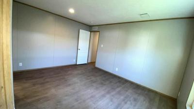 Photo 5 of 15 of home located at 9 Adam Drive Birmingham, AL 35215