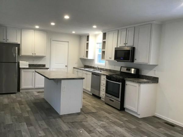 2022 Champion RFN2856901 (4bed) Mobile Home
