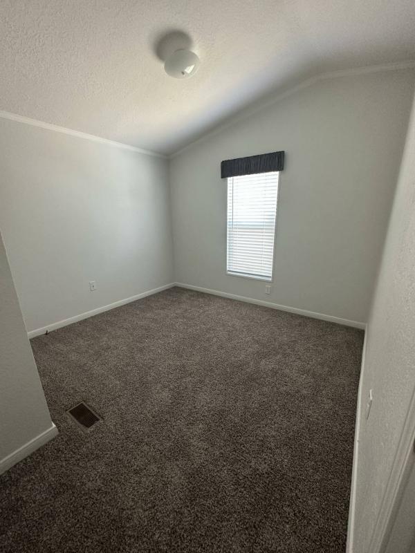 2023 Elliott Mobile Homes Solitaire Mobile Home