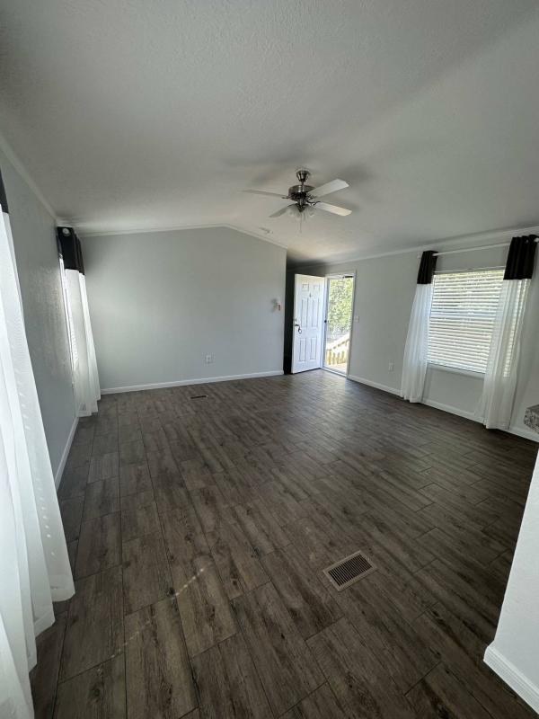 2023 Elliott Mobile Homes Solitaire Mobile Home