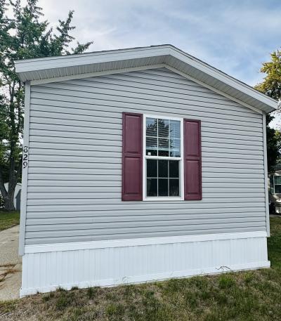 Photo 3 of 11 of home located at 829 Jonathon Lane Muskegon, MI 49442