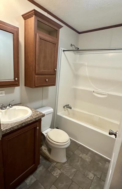 Photo 4 of 11 of home located at 829 Jonathon Lane Muskegon, MI 49442