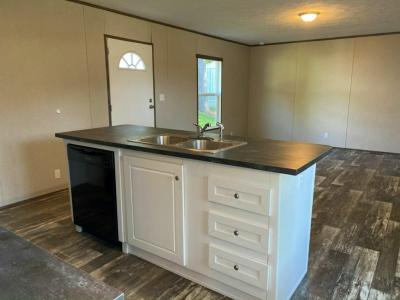 Photo 5 of 14 of home located at 400 N. Carson Road, #81 Birmingham, AL 35215