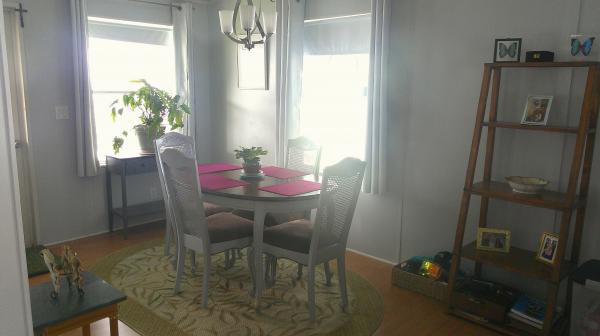 1994 Fleetwood Broo Mobile Home