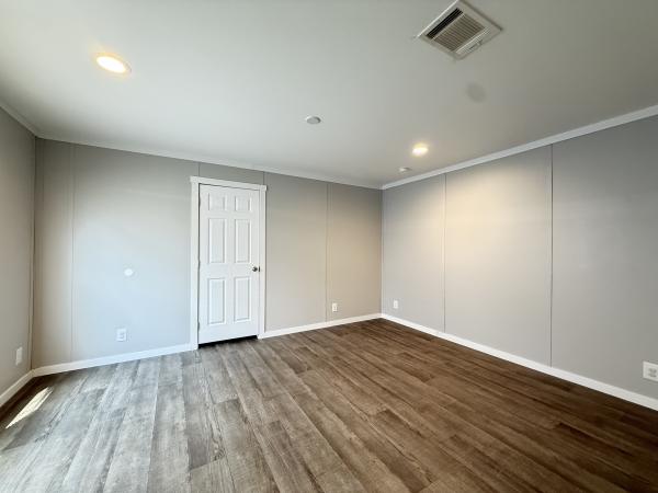 2023 Oak Creek - Lancaster  Home