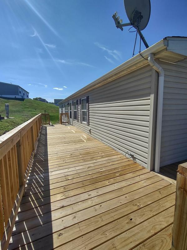 2003 Commodore Homes GF502A  Home