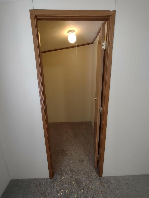 2003 Commodore Homes GF502A  Home