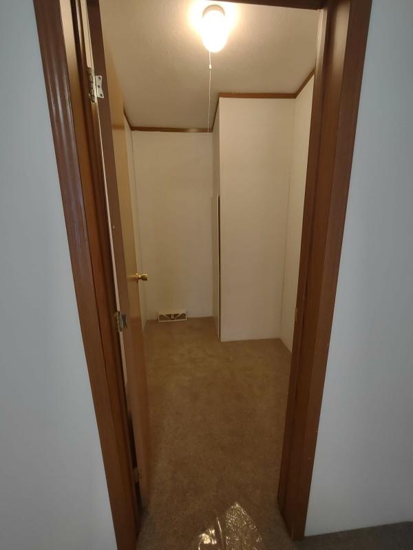 2003 Commodore Homes GF502A  Home