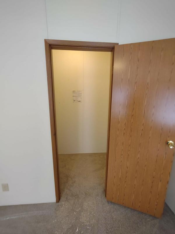 2003 Commodore Homes GF502A  Home