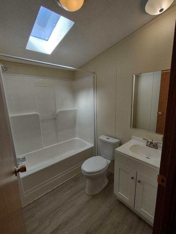 2003 Commodore Homes GF502A  Home