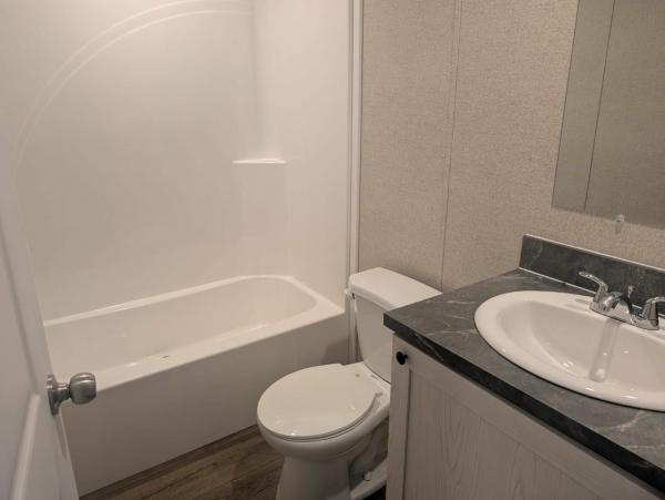 2025 Champion CHPR-1666H32PO2 Mobile Home