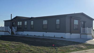 Mobile Home at 27484 Oregon Road Lot 208 Perrysburg, OH 43551