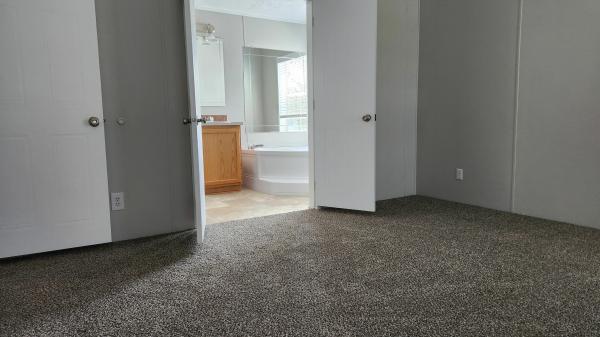 2003 Fleetwood Barrington Mobile Home