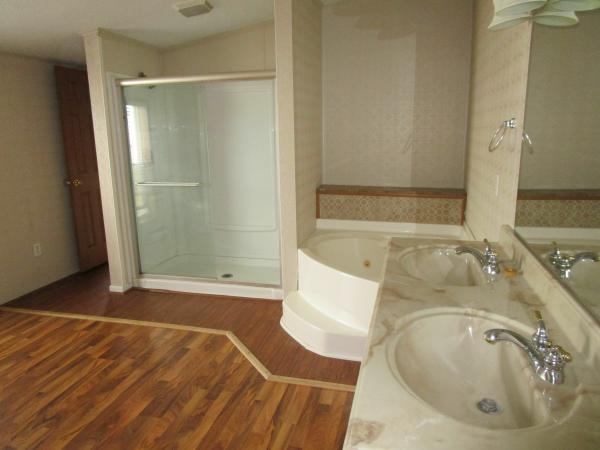 1999 Four Seasons Housing Winterhave Mobile Home