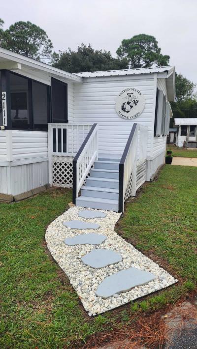 Photo 3 of 68 of home located at 2111 Colonial Ave. Navarre, FL 32566