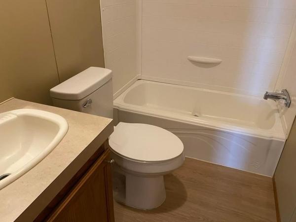 2004 Manufactured Home