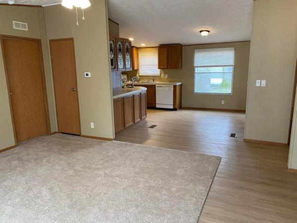 2004 Manufactured Home