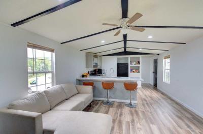Photo 6 of 8 of home located at 112 Lobo Drive Easley, SC 29640