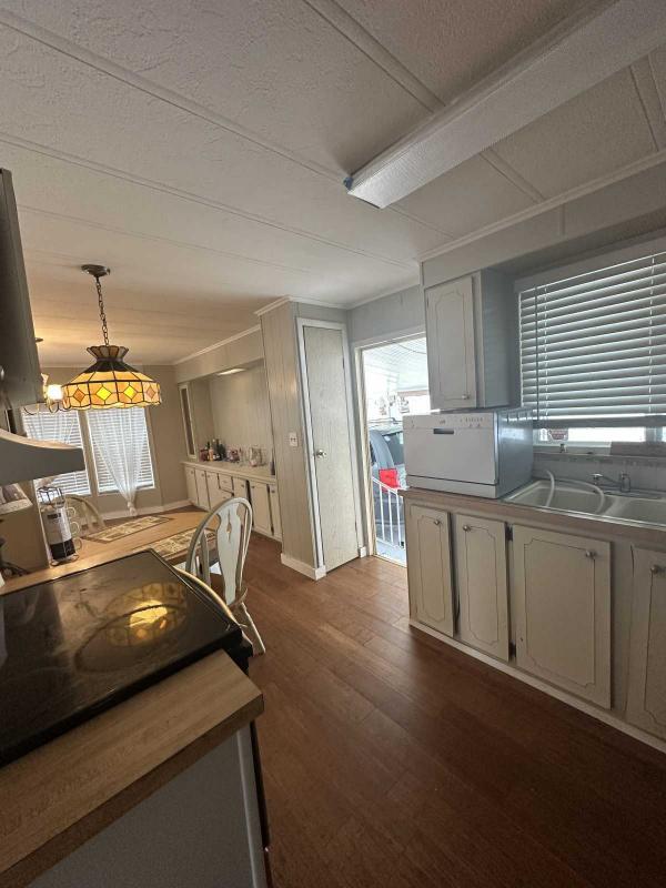 1982 Palm Harbor HS Mobile Home