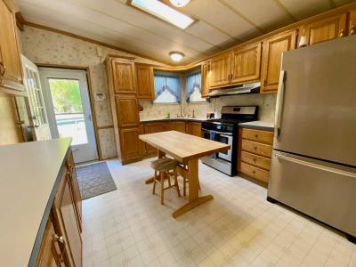 Photo 4 of 41 of home located at 711 Pattersonville Rd #110 Pattersonville, NY 12137