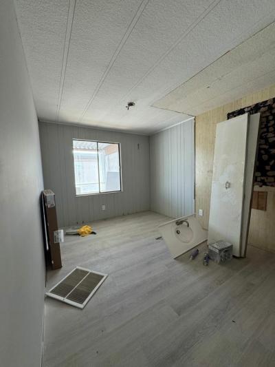 Photo 2 of 13 of home located at 400 West Baseline Road Tempe, AZ 85281