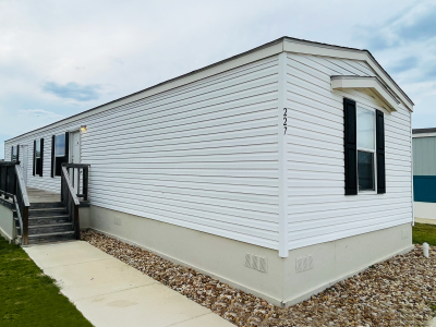 Mobile Home at 227 Green Bur Oak Lot 290 Liberty Hill, TX 78642