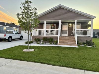 Photo 3 of 8 of home located at 220 Riviera Dr Lapeer, MI 48446