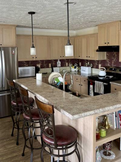 Photo 5 of 8 of home located at 220 Riviera Dr Lapeer, MI 48446