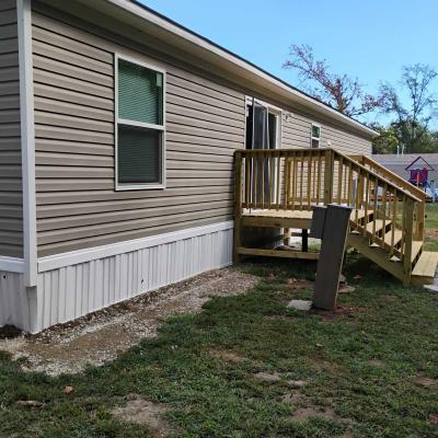 Photo 3 of 8 of home located at 98 Deerwood Park Centralia, IL 62801
