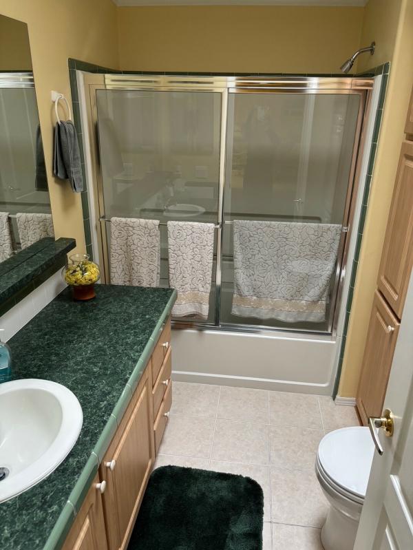 2000 Palm Harbor English Oak Manufactured Home