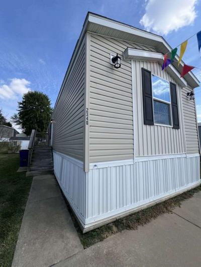 Photo 2 of 7 of home located at 2340 Oakmeadow O Fallon, MO 63368