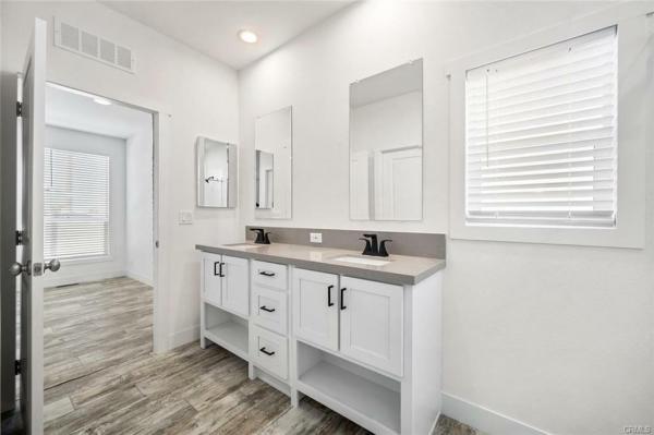 2024 Clayton HRR-2852-3D Manufactured Home