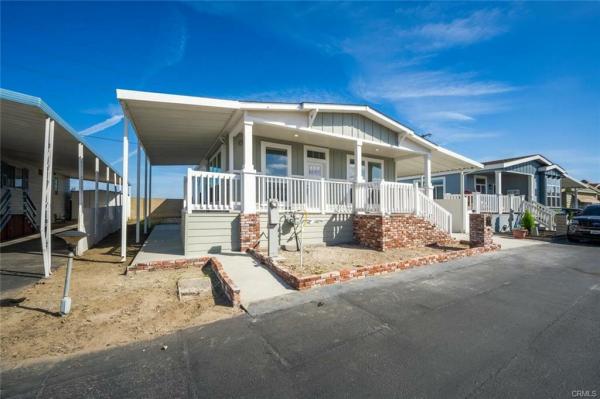 2024 Clayton HRR-2852-3D Manufactured Home