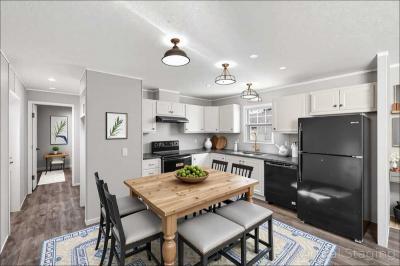 Photo 2 of 19 of home located at 2805 Viewfield Almont, MI 48003