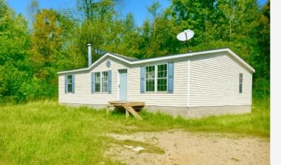 Mobile Home at 3049 Big Branch Rd Wayne, WV 25570
