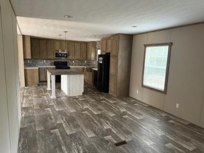 Photo 4 of 11 of home located at 36 Tranquil Lane Kingstree, SC 29556
