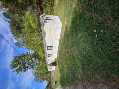 Mobile Home at 606 Cow Creek Rd Hurricane, WV 25526
