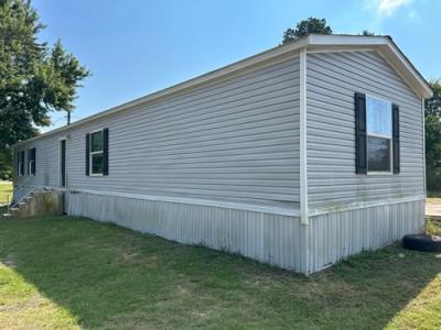Mobile Home at 260 Fm 2558 E Broaddus, TX 75929