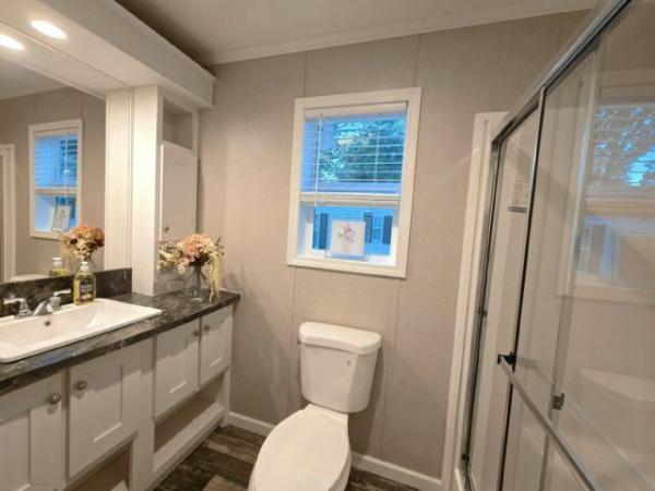 2023 Clayton - Lewistown PA Hickory 4414-40 Manufactured Home