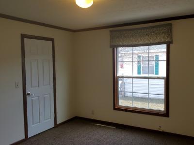 Photo 5 of 9 of home located at 39057 Wyoming Dr Romulus, MI 48174