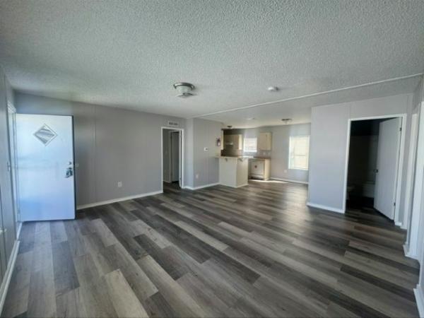 2007 WAVE Mobile Home For Sale