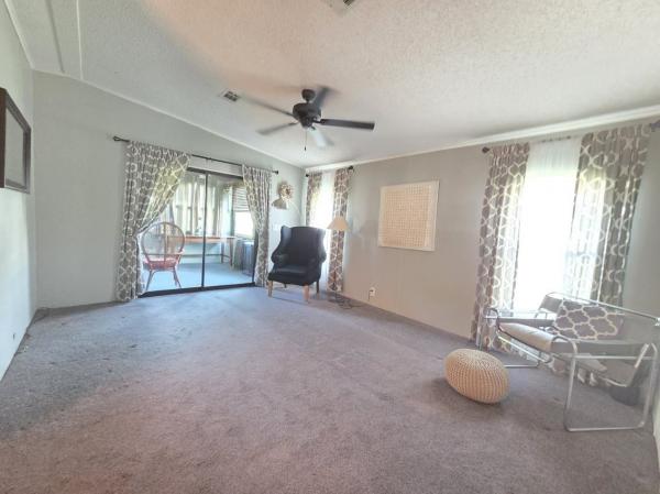 1988 Palm Harbour H-36 Mobile Home