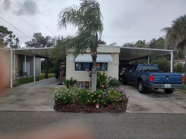 1972 CRAF WC1373 Mobile Home