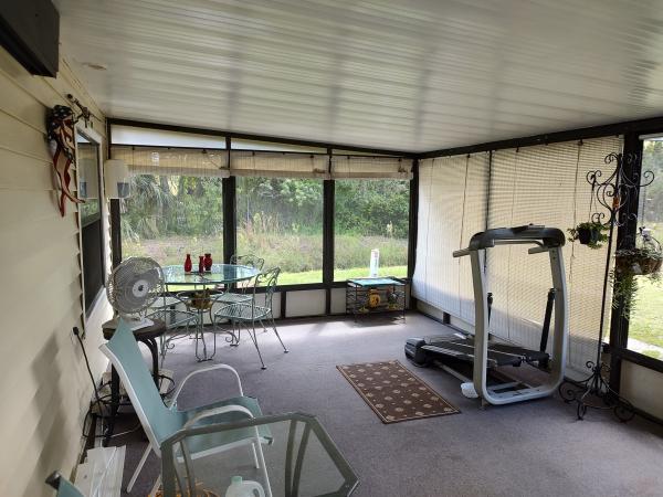 1972 CRAF WC1373 Mobile Home