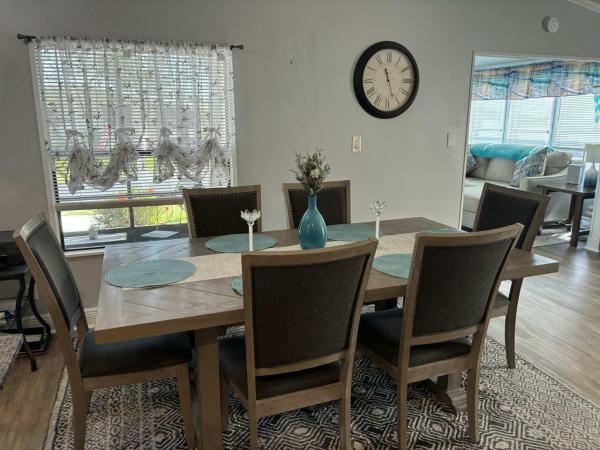 1986 Redmen HS Manufactured Home