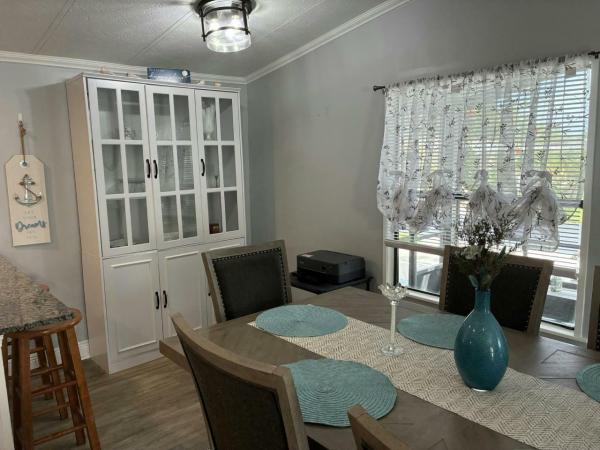 1986 Redmen HS Manufactured Home